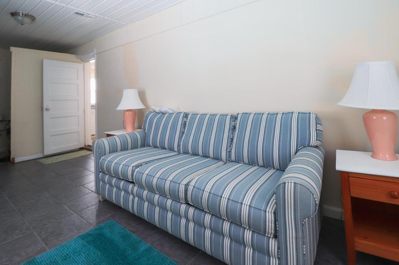Loris Landing Cottage Myrtle Beach Exterior photo